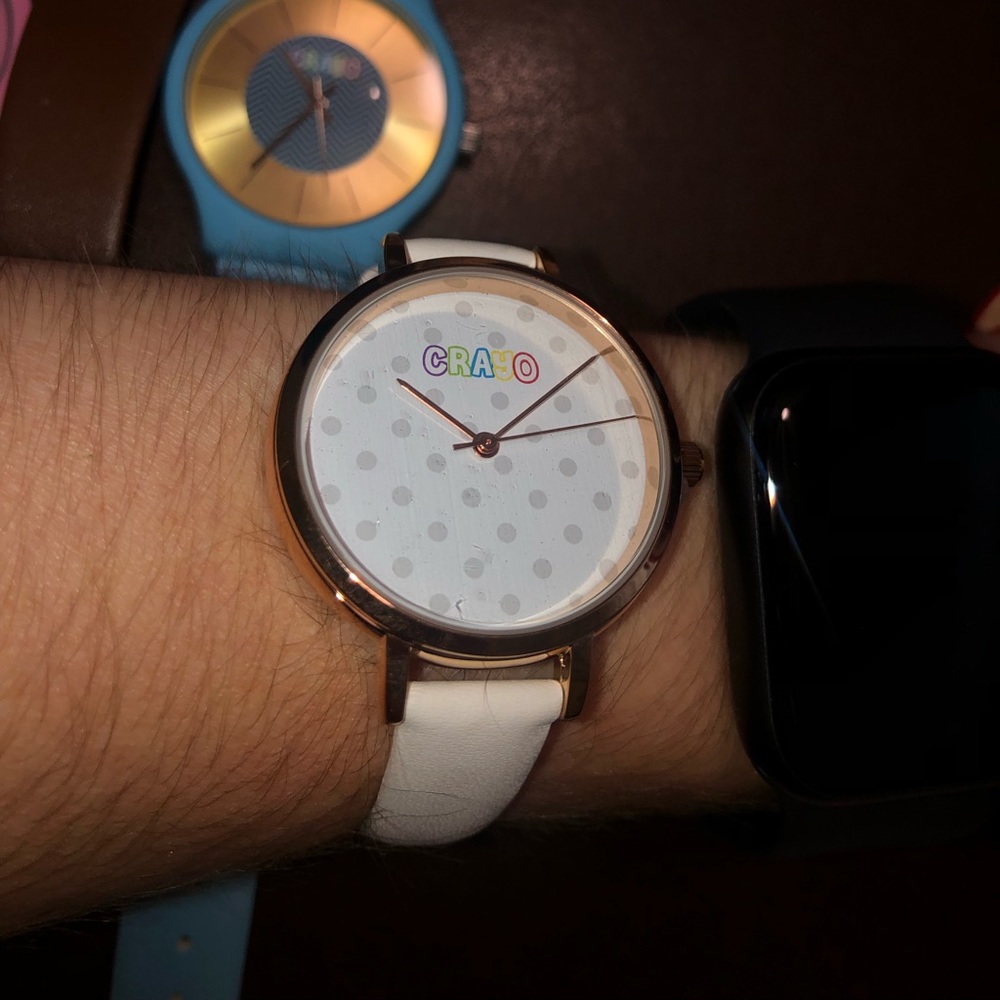 Crayo white analog watch